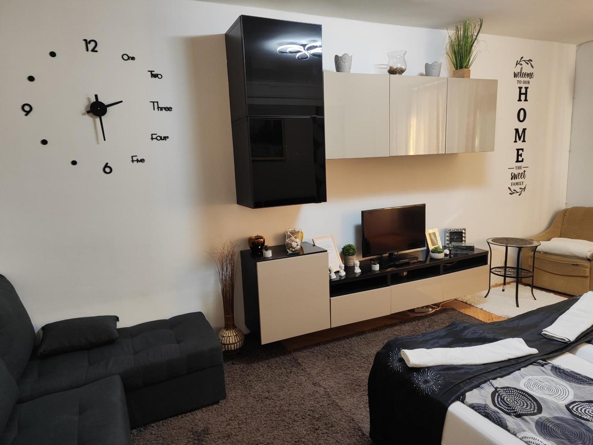 Heni Apartman Nagykanizsa Εξωτερικό φωτογραφία