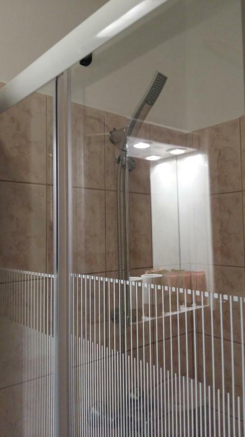 Heni Apartman Nagykanizsa Εξωτερικό φωτογραφία