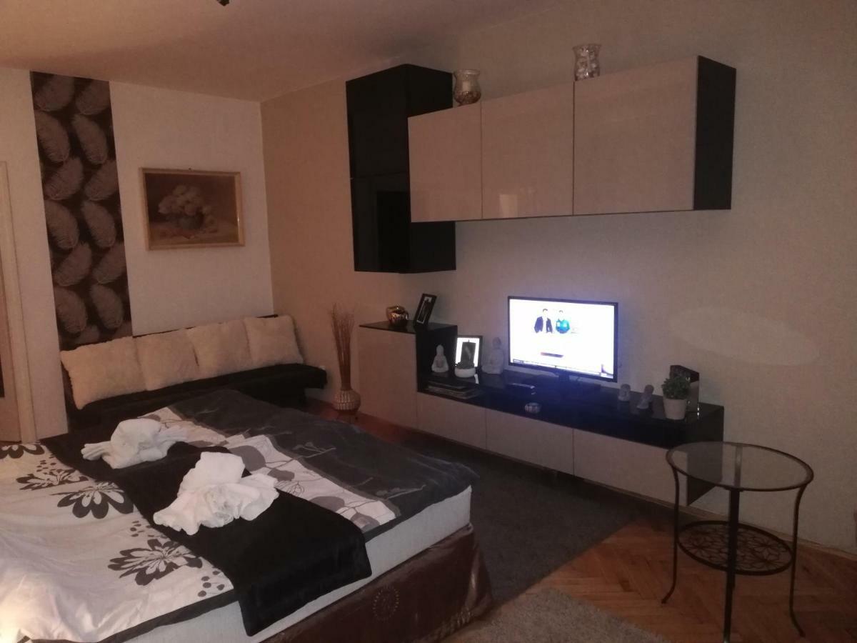 Heni Apartman Nagykanizsa Εξωτερικό φωτογραφία