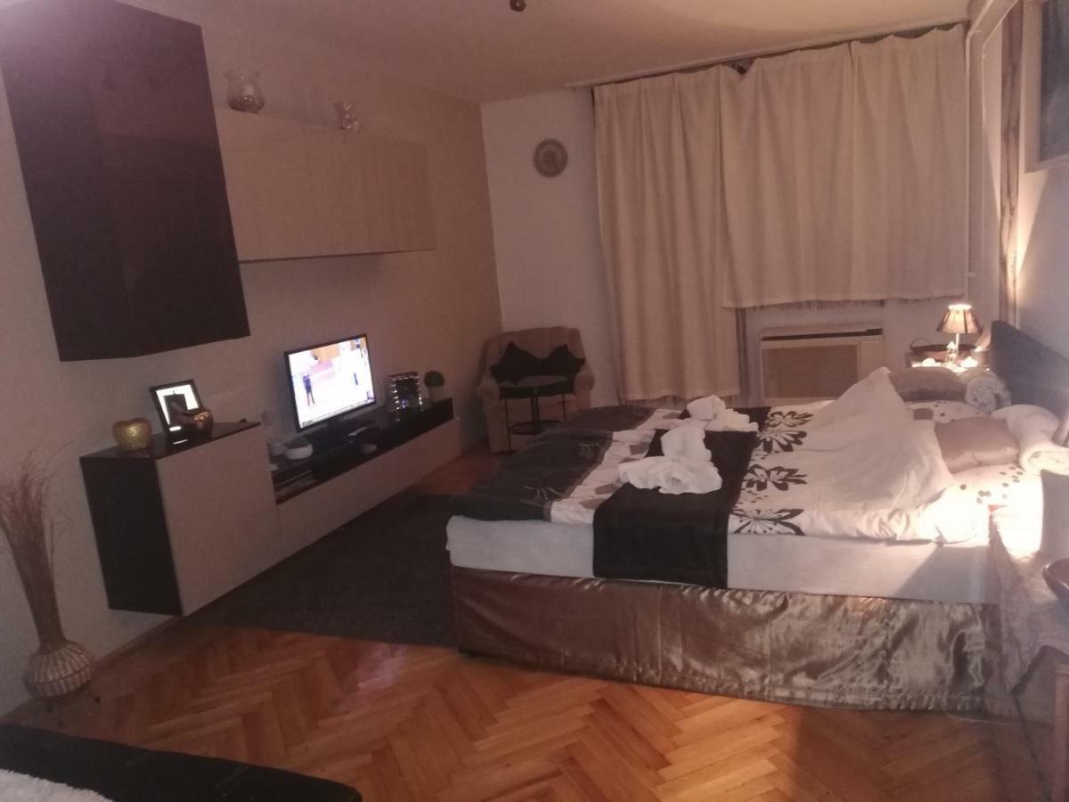 Heni Apartman Nagykanizsa Εξωτερικό φωτογραφία
