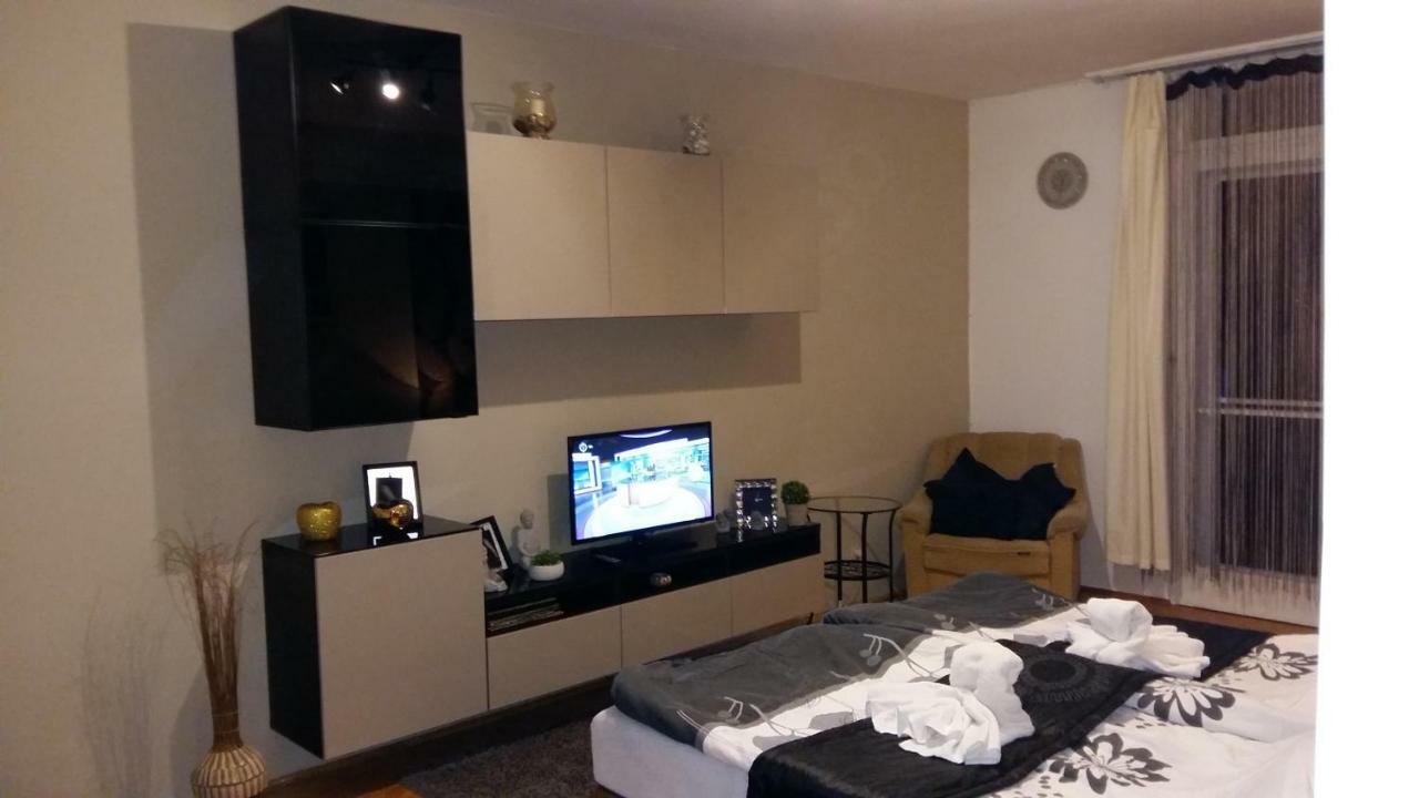 Heni Apartman Nagykanizsa Εξωτερικό φωτογραφία